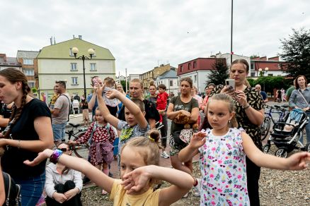 Bajeczna Fiesta - II Teatralne Spotkania pod muralem