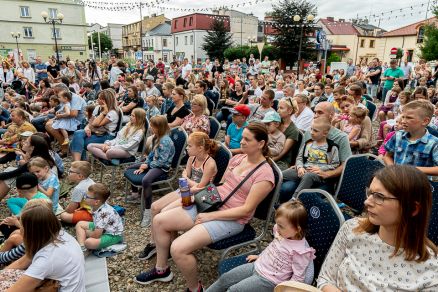 Bajeczna Fiesta - II Teatralne Spotkania pod muralem