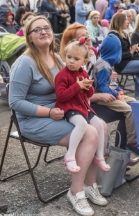 Letni Festiwal pod muralem - "Piosenka łączy pokolenia - Młodzi Siedlcom"