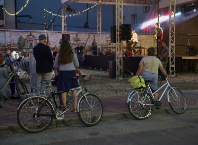 Pieśni i ballady Bułata Okudżawy na scenie V Letniego Festiwalu pod muralem