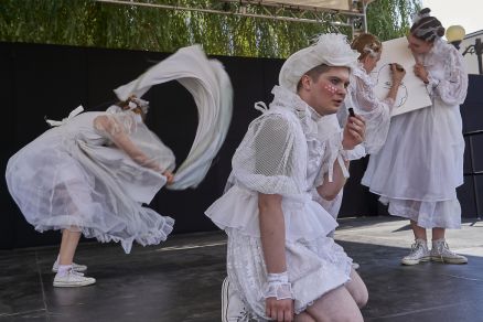 "W oczy mi patrz - Recital Samanty" na scenie Teatralnych Spotkań pod muralem