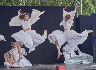 "W oczy mi patrz - Recital Samanty" na scenie Teatralnych Spotkań pod muralem