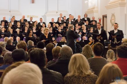 Chór Miasta Siedlce w koncercie "Requiem dla Świata" w Zamościu