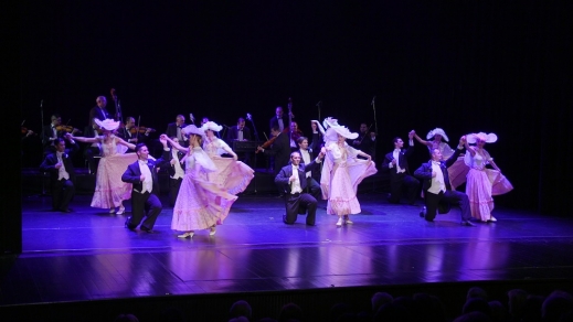 Walce Wiedeńskie - Budapest Strauss Ballet & Orchestra