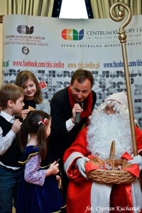 MIKOŁAJKI W TEATRZE ze spektaklem "Opowieść Wigilijna"